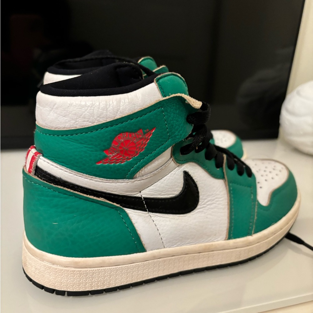 Jordan 1’s - Picture 3 of 3